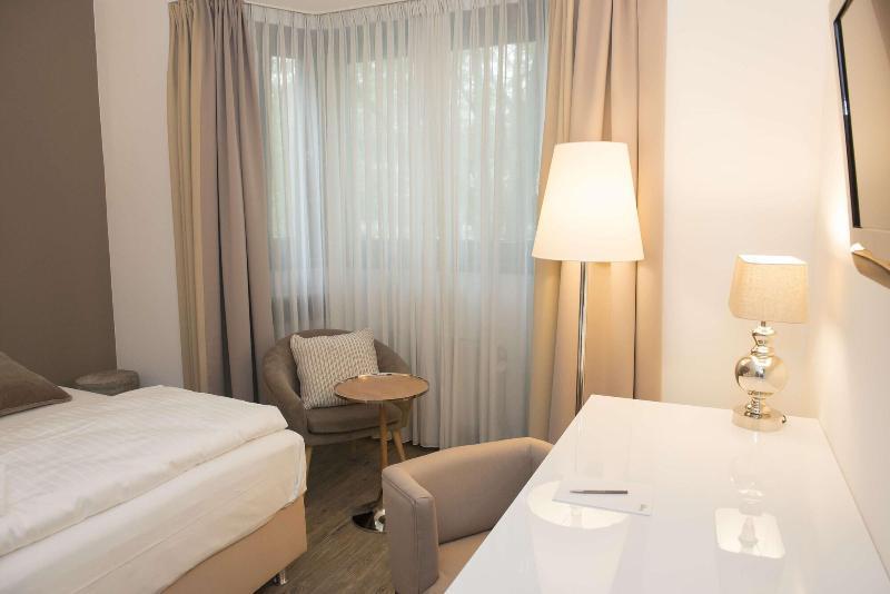 Hotel Concorde Frankfurt nad Menem Zewnętrze zdjęcie
