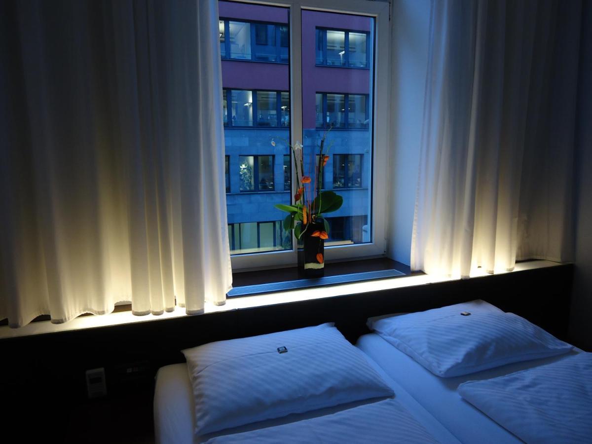 Hotel Concorde Frankfurt nad Menem Zewnętrze zdjęcie