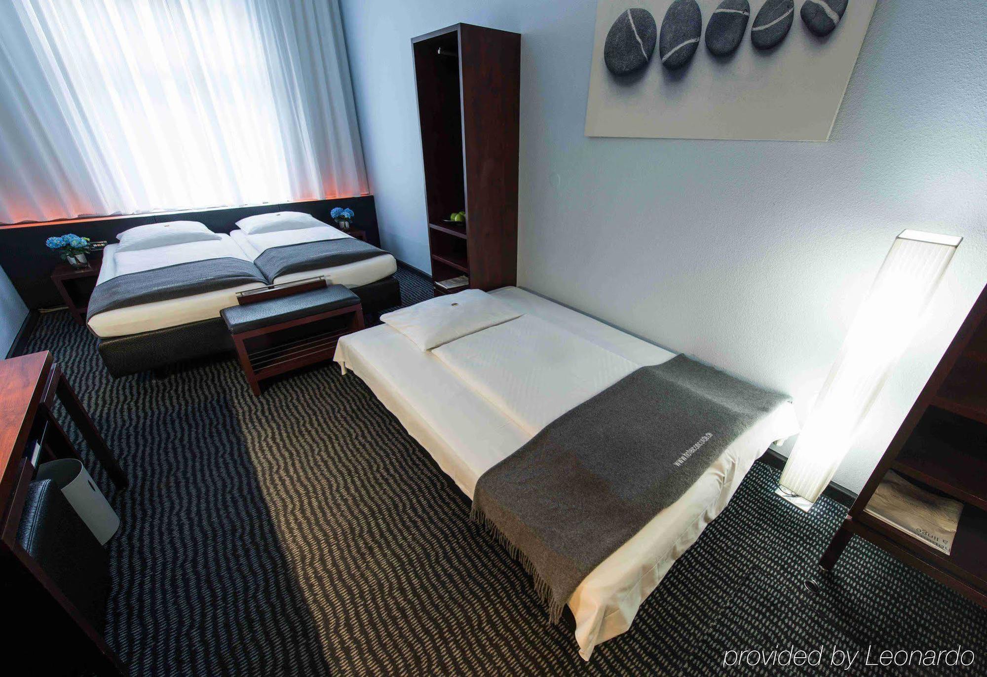 Hotel Concorde Frankfurt nad Menem Zewnętrze zdjęcie